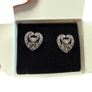 Avon “Elegant Era” Silver and Pink heart clip earrings NIB vintage 1994